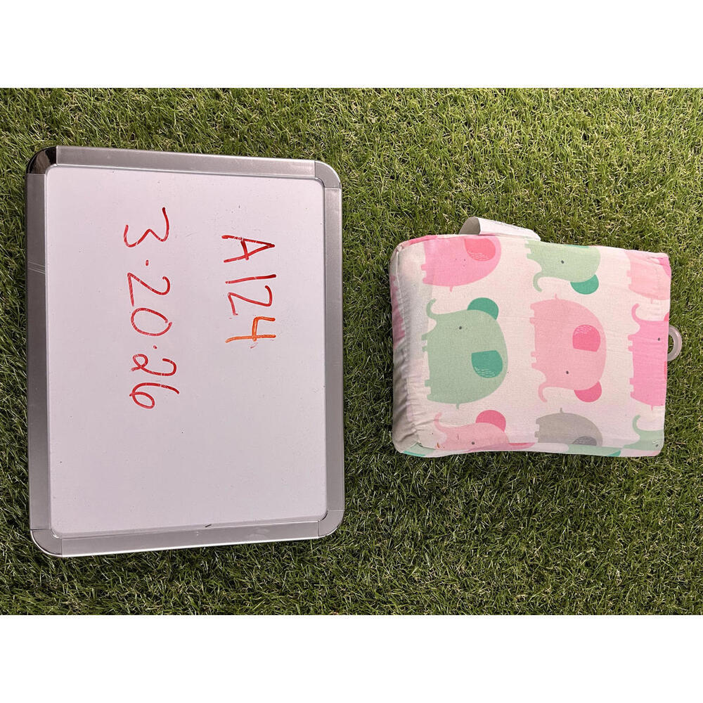 Target Threshold Kids‎ Elephant Print Crib Sheet